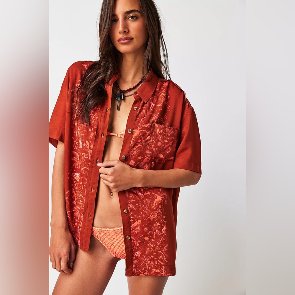 Free People Share Good Vibes Buttondown